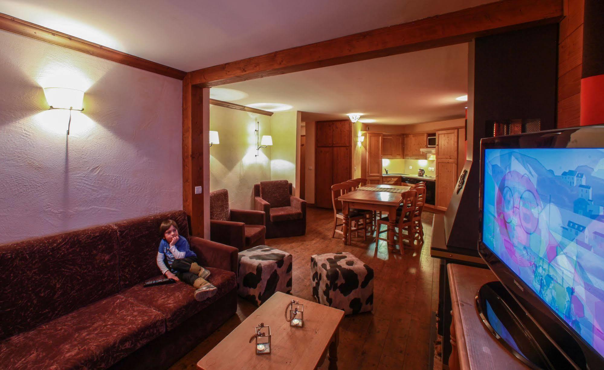 Chalets Montana Planton Тинь Экстерьер фото